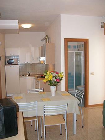 Residence Ca D'Oro ลิโดดิเยโซโล ภายนอก รูปภาพ